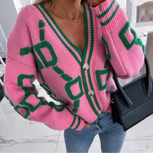 Pretty garden pink green down bottom cardigan sz small